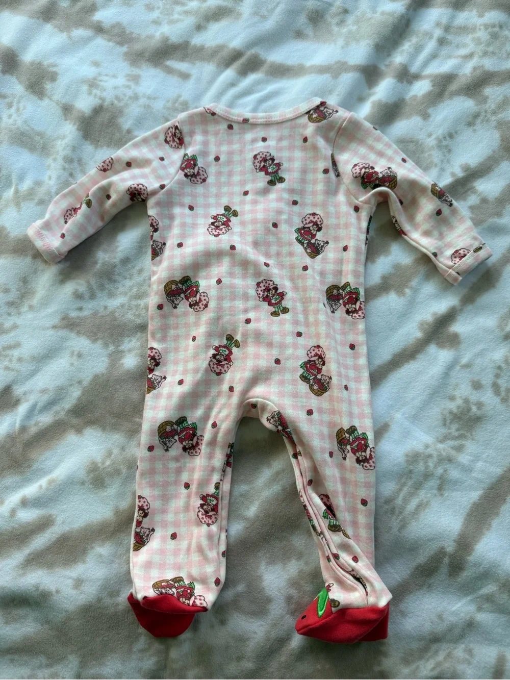 3M Strawberry Shortcake Print Baby One-Piece Footed Sleeper
